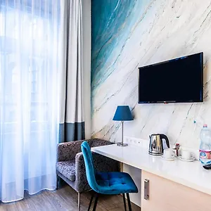 https://atrium-fashion-hotel.inbudapesthotels.com
