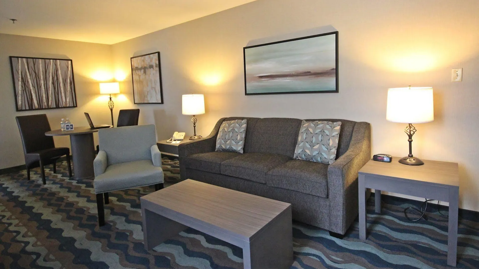 Accent Inns Vancouver Airport Richmond 3*,